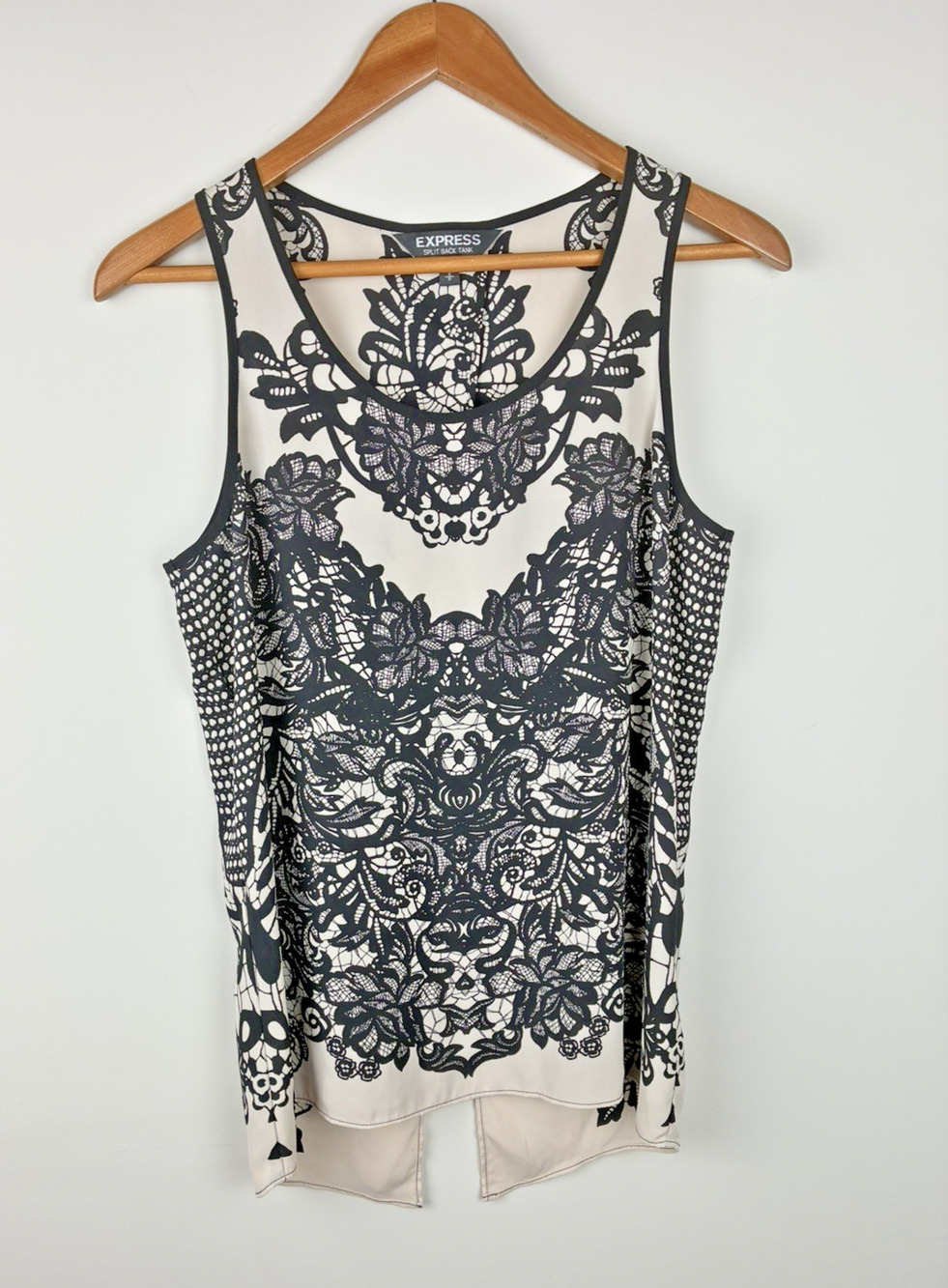 Express Split Back Tank Top S Black Beige Lace Print Blouse Date Night Workwear